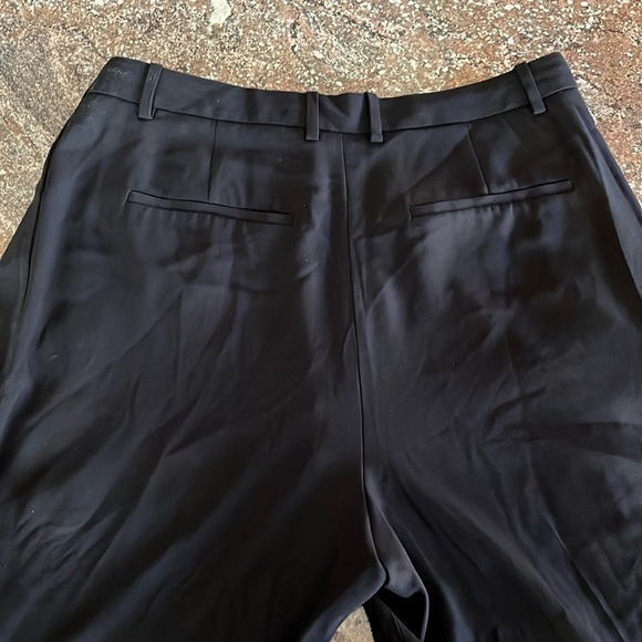 EUC Aritzia Babaton Pleated Wide Leg High Rise Pant Trouser Black Sz 12 - Picture 4 of 13